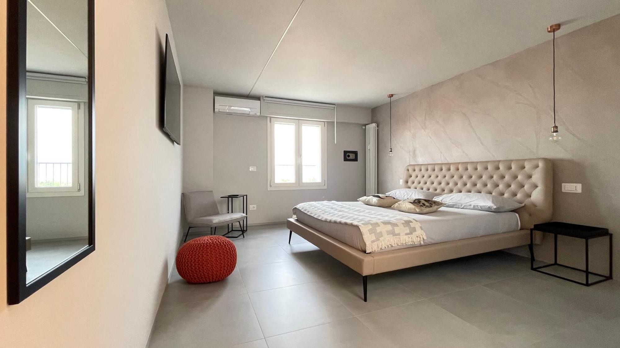 Mediceo 42 - Intero Appartamento Pisa Bagian luar foto